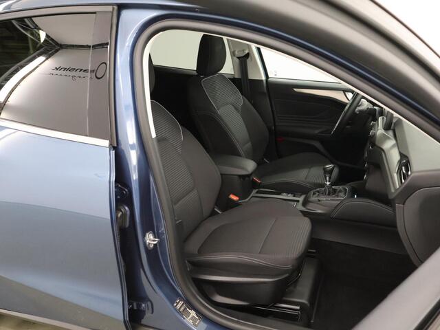 Ford FOCUS 1.0 EcoBoost Hybrid Titanium X Business | Trekhaak | Navigatie | Winterpakket | Parkeercamera | Cruise Control Adaptief |