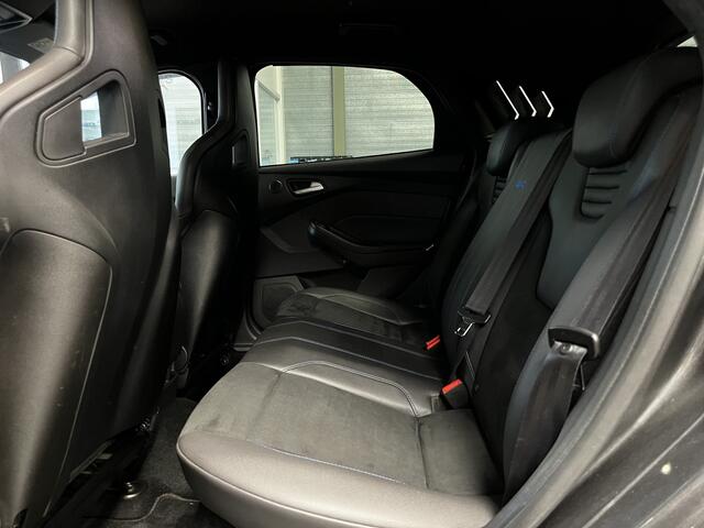 Ford FOCUS 2.3 RS Schaalstoelen, 19inch, Navi