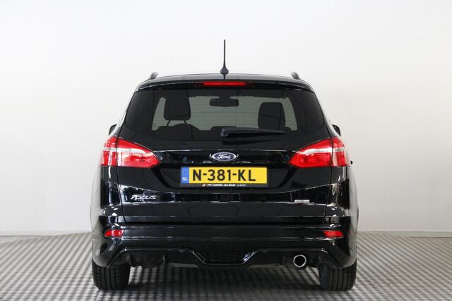 Ford FOCUS Wagon 1.5 ST-Line 182 PK. Airco | Soel- en stuurverw | Carplay | Cruise.