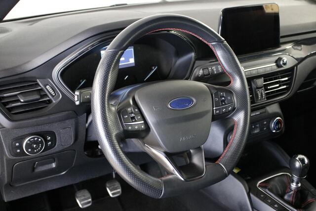 Ford FOCUS 1.0 EcoBoost ST Line Business 125 PK. Airco | Cruise | Carplay | Lichtmetaal | Org. NL.