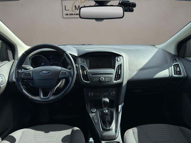 Ford FOCUS 1.0 Titanium 2016 BRUIN | Trekhaak | Airco | NL