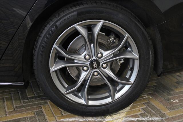 Ford FOCUS Wagon 1.0 EcoBoost ST Line Business | Incl. 12 maanden garantie | Cruise control | Lane assist | Apple carplay/Android auto | Climate control | DAB radio | Parkeersensoren |