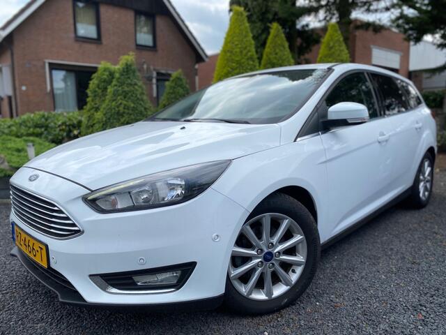 Ford FOCUS 1.5 TDCI TITANIUM Automaat Apple carplay ECC Keyless Parking assistant