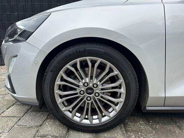 Ford FOCUS 1.5 ECOB. TIT. BNS **DAB//BenO//CARPLAY**