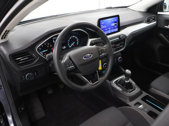 Ford FOCUS 1.0 EcoBoost Trend Edition Business | Trekhaak | Parkeercamera | Navigatie | Cruise Control |