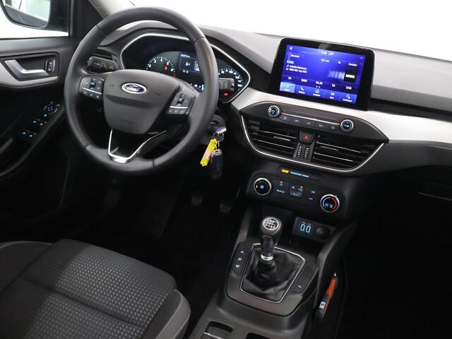 Ford FOCUS 1.0 EcoBoost Trend Edition Business | Trekhaak | Parkeercamera | Navigatie | Cruise Control |