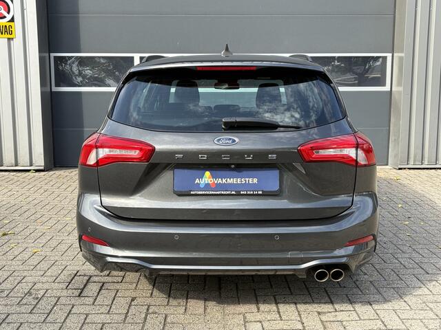 Ford FOCUS Wagon 1.5 EcoBoost ST Line Automaat | Navi | Carplay | Camera | All Season | Trekhaak | Interesse? Bel of App naar: 06 30 51 05 90