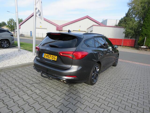 Ford FOCUS Wagon 1.5 EcoBoost ST Line X Business 182 PK ,AUTOMAAT,NAVI,ADAPTIVE CRUISE,PANODAK,AFN TREKHAAK 1500KG,ELEKT STOELEN /ACHTERKLEP.