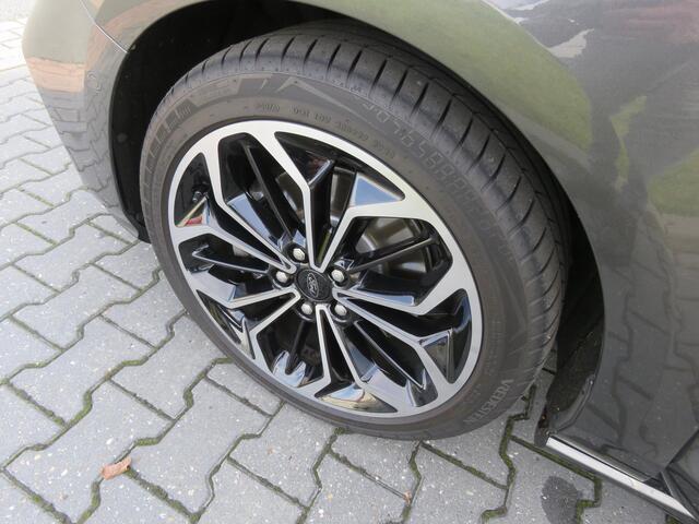 Ford FOCUS Wagon 1.5 EcoBoost ST Line X Business 182 PK ,AUTOMAAT,NAVI,ADAPTIVE CRUISE,PANODAK,AFN TREKHAAK 1500KG,ELEKT STOELEN /ACHTERKLEP.