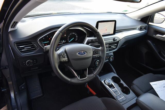 Ford FOCUS Wagon 1.5 EcoBlue Titanium Business | Automaat | Trekhaak | Apple CarPlay | Climate