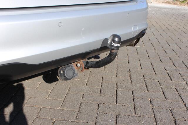 Ford FOCUS Wagon 1.0 EcoBoost 125pk Trend Edition Business Trekhaak, Dab carplay, parkdistance, 1e eigenaar.