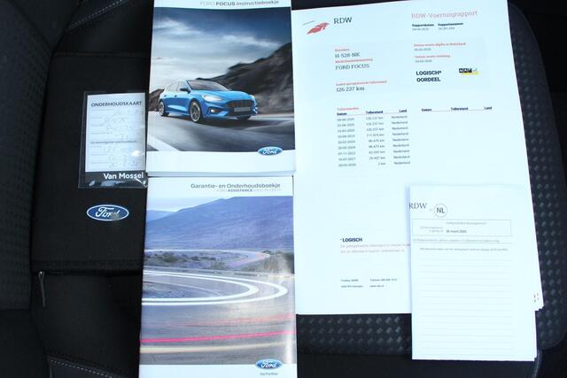 Ford FOCUS Wagon 1.0 EcoBoost 125pk Trend Edition Business Trekhaak, Dab carplay, parkdistance, 1e eigenaar.