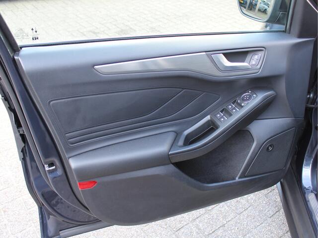 Ford FOCUS Wagon 1.5 150pk EcoBoost Titanium Business 1e Eig/Winterpack/B&O/AdaptiveCruise/Camera/Climate/Navi/17inch
