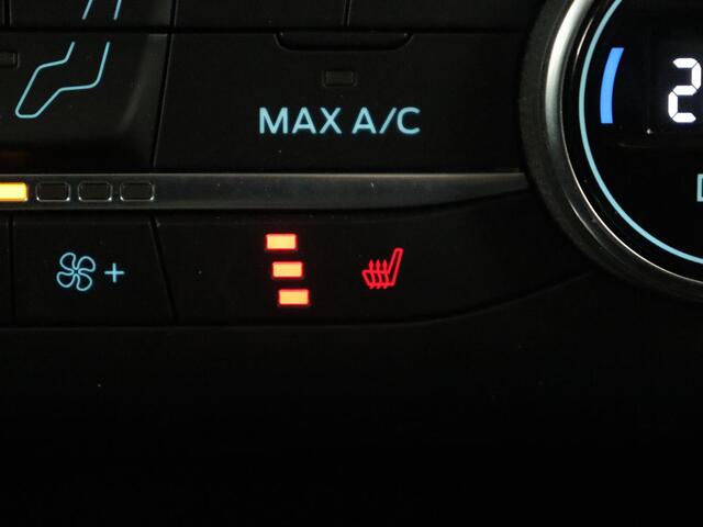 Ford FOCUS 1.5 EcoBoost Vignale | Automaat | Leder | Head-Up | Stoel & stuurverwarming | Adaptive cruise | Camera | Carplay | Full LED | Keyless | Park Assist | Navigatie