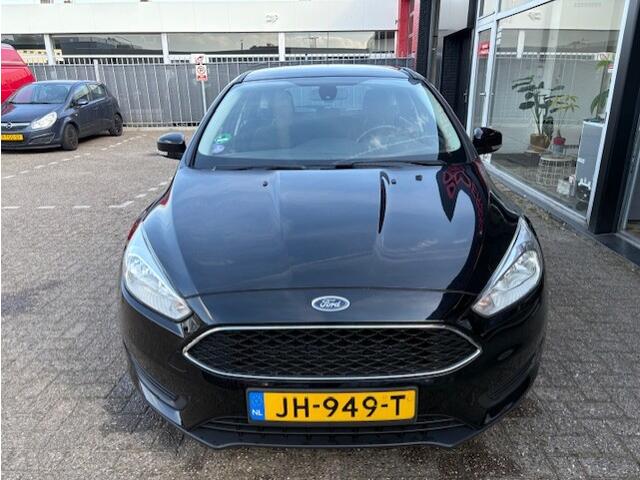 Ford FOCUS 1.0 Trend 1 EIGENAAR * DEALERONDERHOUDEN *