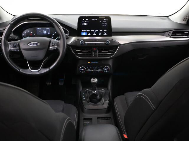 Ford FOCUS 1.0 EcoBoost Titanium Business | Winterpack | Climate Control | Navigatie | Parkeersensoren |