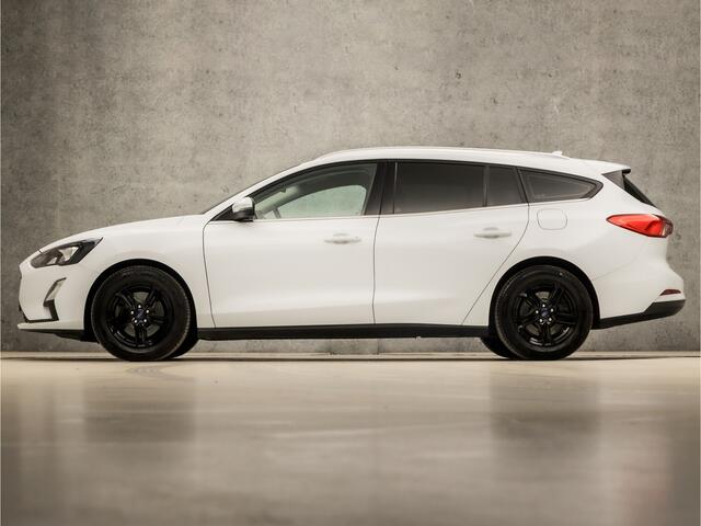 Ford FOCUS Wagon 1.0 EcoBoost Sport (APPLE CARPLAY, GROOT NAVI, PARKEERSENSOREN, LM VELGEN, SPORTSTOELEN, GETINT GLAS, CRUISE, NIEUWSTAAT)