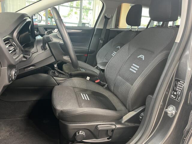 Ford FOCUS Wagon EcoBoost 155PK Hybrid Active | Winter Pack | Adapt. Cruise | Draadloos CarPlay | Camera | LED | Draadloos CarPlay