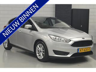 ford-focus-1.0-trend----93.000-km--