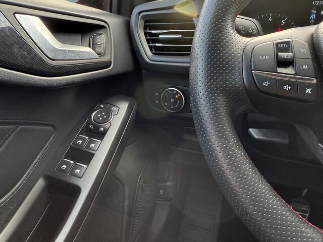 Ford FOCUS Wagon 125pk EB ST Line, Clima | Navi & CarPlay