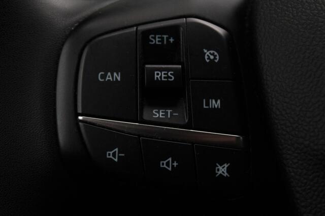 Ford FOCUS 1.0 EcoBoost Hybrid Connected