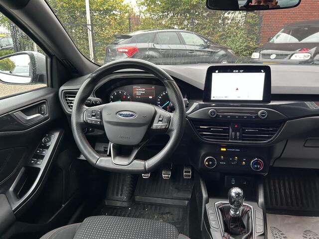 Ford FOCUS Wagon 1.0 EcoBoost ST Line Business // LED // NAVI + CARPLAY // PDC V+A // CRUISE // TREKHAAK!!