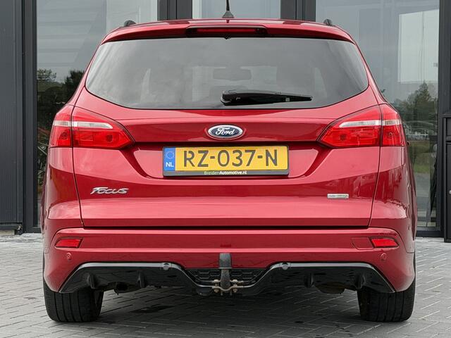 Ford FOCUS Wagon 1.0 ST-Line Clima | Navi | PDC v&a | Trekhaak