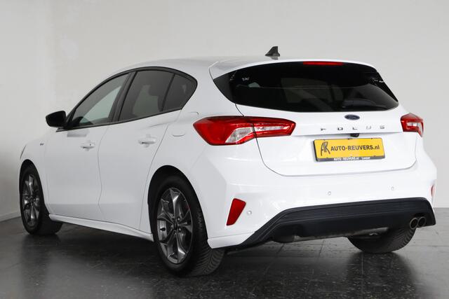 Ford FOCUS 1.5 EcoBoost ST Line 183pk / LED / HUD / Navi / ACC / Camera