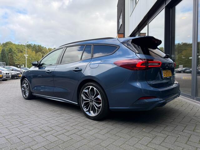 Ford FOCUS Wagon 1.0 EBH ST-Line X,Pano,Gr. Navi,Digi Displ.,B/O,Camera,Stoelverw,