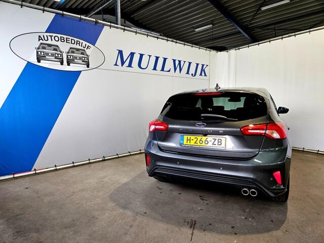 Ford FOCUS 1.0 EcoBoost ST Line Business / Camera / Winterpack / NL Auto