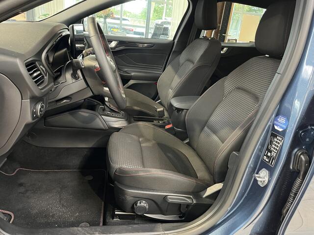 Ford FOCUS Wagon ST-Line EcoBoost Hybrid 155 pk | Winter Pack | Adapt. Cruise | Camera | All Seasons | Keyless | Fabr. Gar. 01-2029 |