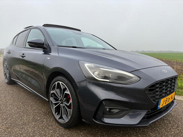 Ford FOCUS 1.0 EBH ST L. XBNS / BOMVOL / PANO / HEAD UP