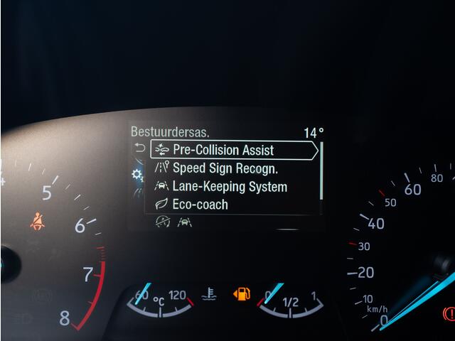 Ford FOCUS 1.0 EcoBoost Hybrid Trend Edition Business | 17'' | Camera | Navi | Prijs Rijklaar!!