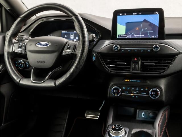 Ford FOCUS 1.5 EcoBoost ST Line Sport 150Pk Automaat (APPLE CARPLAY, GROOT NAVI, CLIMATE, RODE REMKLAUWEN, CAMERA, SPORTSTOELEN, ADAPTIVE CRUISE, KEYLESS, NIEUWE APK, NIEUWSTAAT)
