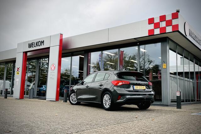 Ford FOCUS 1.5 EcoB. 150PK Titanium Business | TREKHAAK | STOEL+STUUR VERWA