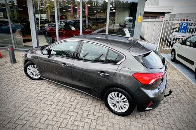 Ford FOCUS 1.5 EcoB. 150PK Titanium Business | TREKHAAK | STOEL+STUUR VERWA