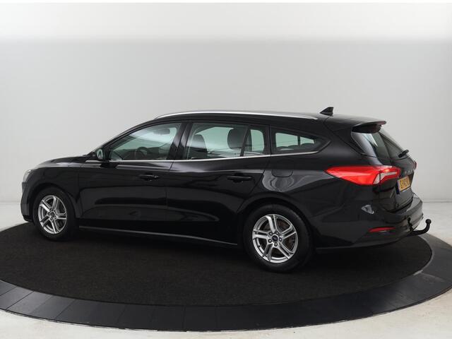 Ford FOCUS 1.0 EcoBoost Trend Edition | Trekhaak | Carplay | Navigatie | Parkeerhulp | Cruise control | Airco | Bluetooth