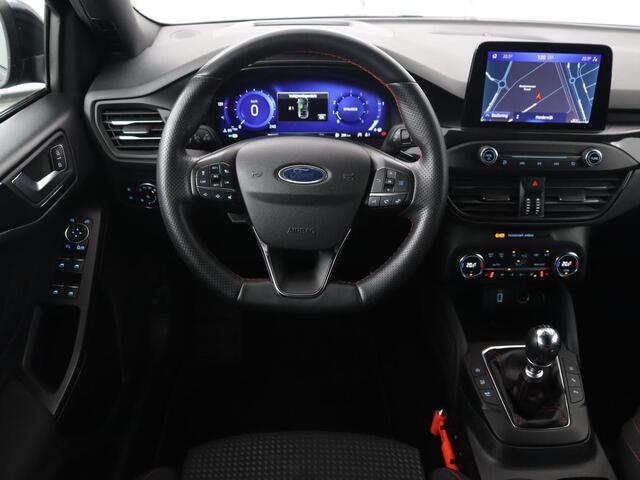 Ford FOCUS 1.0 EcoBoost Hybrid ST Line X | Trekhaak | Stoel & stuurverwarming | Head-Up | Adaptive cruise | Camera | B&O Sound | Digital Cockpit | Carplay | Keyless | Full LED | Comfortstoelen | Park Assist