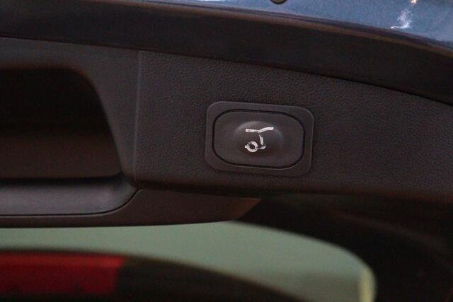 Ford FOCUS Wagon 1.0 EcoBoost Hybrid Titanium X Business | NAVI | CLIMA | CAMERA + PDC | CRUISE | LANE-ASSIST |