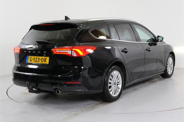 Ford FOCUS Wagon 1.5 EcoBoost Vignale | Trekhaak | Pdc v/a | Cruise | Navi |