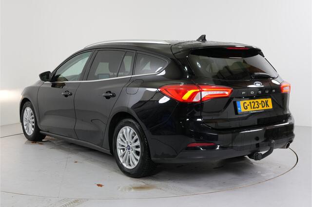 Ford FOCUS Wagon 1.5 EcoBoost Vignale | Trekhaak | Pdc v/a | Cruise | Navi |