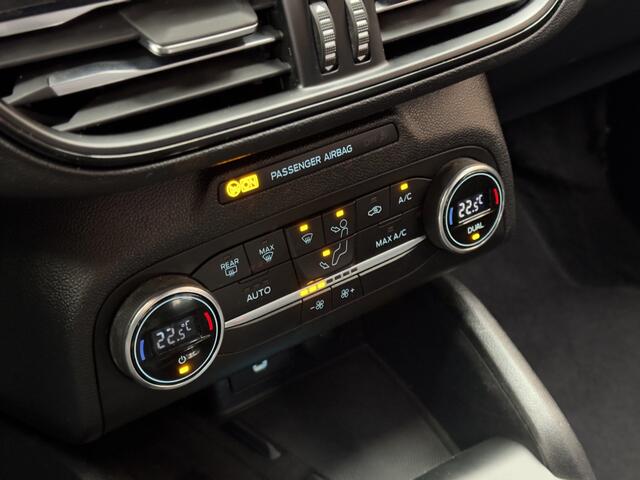 Ford FOCUS Wagon 1.0 ST ACTIE! BETAAL NU 6450 50/50 GRATIS 2JR RENTEVRIJ FINANCIEREN