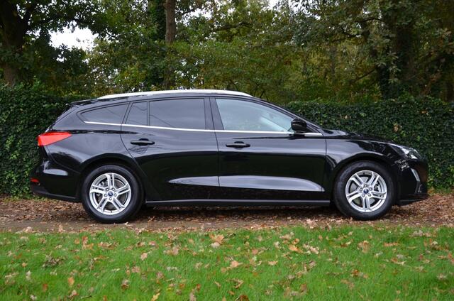 Ford FOCUS Wagon 1.0 EcoBoost Hybrid Trend Edition Business Navi/Airco/Pdc/Achteruitrij camera/Apple Carplay/Android Auto/lichtmetalen velgen 16"