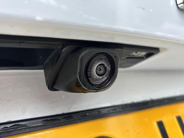 Ford FOCUS Wagon 1.0 EcoBoost Trend Edition Business NL-Auto, Navigatie, Apple Carplay/ Android Auto, Trekhaak, Led-verlichting, Airco, A-Rij-camera , Parkeerhulp, USB, Lichtmetaal.