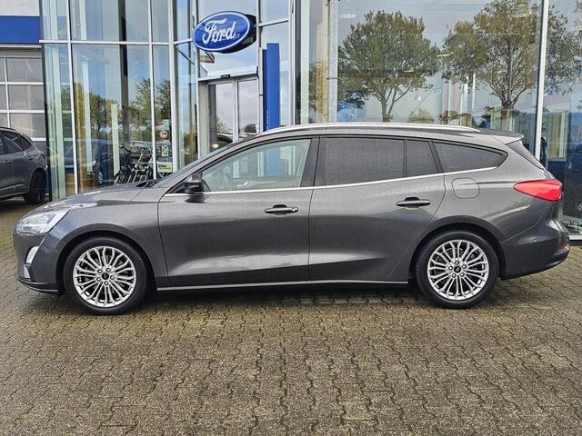 Ford FOCUS Wagon 1.5 EcoBoost Titanium Business 150 pk | 2de eigenaar | Full-led | Trekhaak | 1.500 kg trekgewicht | Camera | Winterpack | Perfect onderhouden!