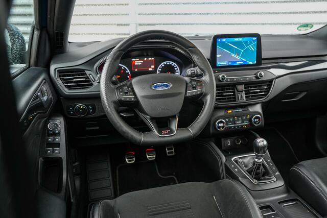 Ford FOCUS 2.3 EcoBoost ST-X Panoramadak B&O