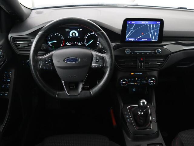 Ford FOCUS 1.0 EcoBoost ST Line | Trekhaak | Keyless | Carplay | Navigatie | Climate control | Full LED | Parkeerhulp | Cruise control