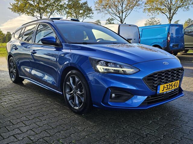Ford FOCUS Wagon 1.5 EcoBoost ST-line Business 150 pk | Full led | PDC v+a | Trekhaak afneembaar | Keyless entry | Winterpack | Camera | Lane assist etc.