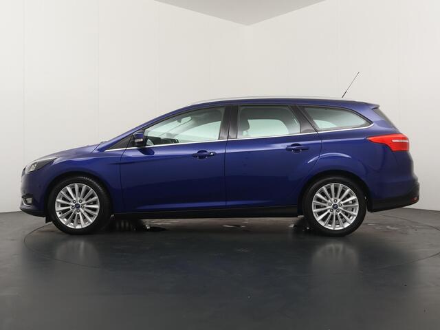 Ford FOCUS Wagon 1.0 Titanium - Navigatie - Climate Control - Parkeersensoren