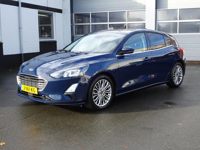 Ford FOCUS 1.0 EcoBoost Hybrid Titanium X Business Automatische airco, navigatie, stoel en stuur verwarming, achteruitrijcamera, afneembare trekhaak, licht metalen velgen, parkeersensoren, enz,enz.